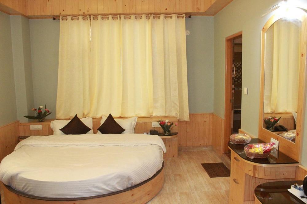 Hotel Bodh International Manāli Eksteriør billede